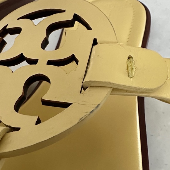 Tory Burch Light Yellow Miller Sandals Size 9 - Picture 4 of 4